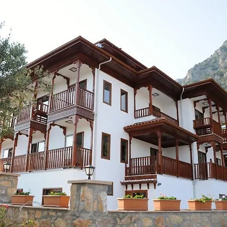 Otel Kaya 4*