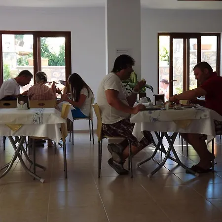 Kaya 酒店 阿奇亚卡