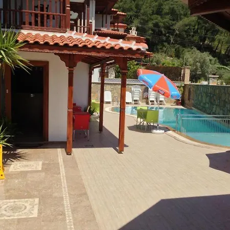 Kaya Otel 4*
