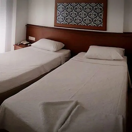 Otel Kaya 4*