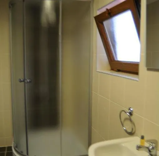 Kaya Otel Akyaka (Mugla)